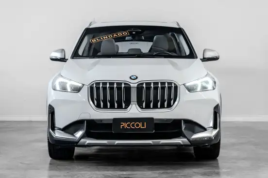 BMW-X1-2023