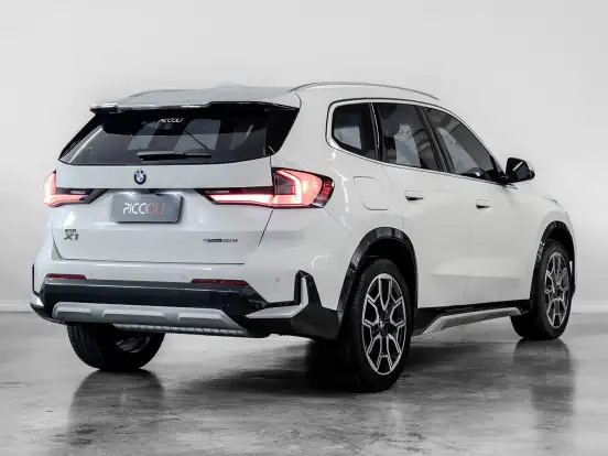 BMW-X1-2.0 16V TURBO GASOLINA SDRIVE20I X-LINE STEPTRONIC BMW-X1-2023