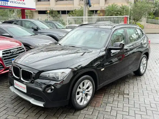 BMW-X1-2.0 18I GP 4X2 16V GASOLINA 4P AUTOMÁTICO BMW-X1-2011