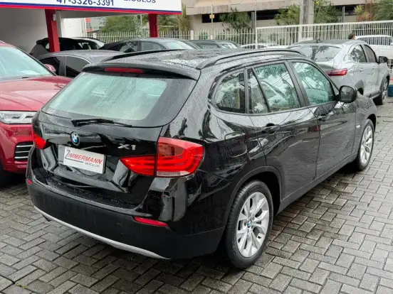 BMW-X1-2.0 18I GP 4X2 16V GASOLINA 4P AUTOMÁTICO BMW-X1-2011