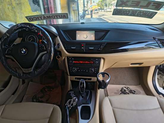 BMW-X1-2.0 16V TURBO ACTIVEFLEX SDRIVE20I 4P AUTOMÁTICO BMW-X1-2015