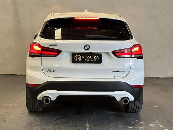 BMW-X1-2.0 16V TURBO ACTIVEFLEX SDRIVE20I 4P AUTOMÁTICO BMW-X1-2019