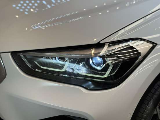 BMW-X1-2019