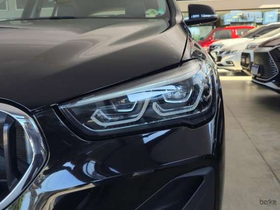BMW-X1-2.0 16V TURBO ACTIVEFLEX SDRIVE20I 4P AUTOMÁTICO BMW-X1-2019