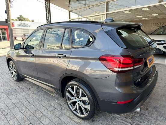 BMW-X1-2.0 16V TURBO ACTIVEFLEX SDRIVE20I GP PLUS 4P AUTOMÁTICO BMW-X1-2022