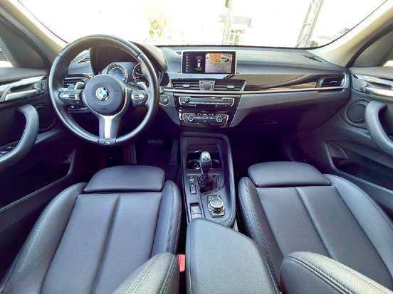 BMW-X1-2022