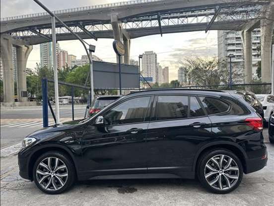 BMW-X1-2.0 16V TURBO ACTIVEFLEX SDRIVE20I GP PLUS 4P AUTOMÁTICO BMW-X1-2022