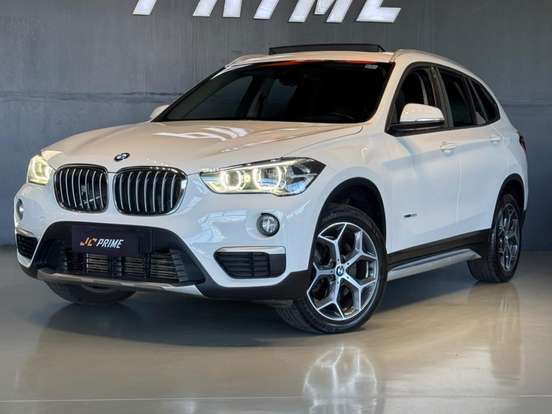 BMW-X1-2.0 16V TURBO ACTIVEFLEX SDRIVE20I X-LINE 4P AUTOMÁTICO BMW-X1-2017