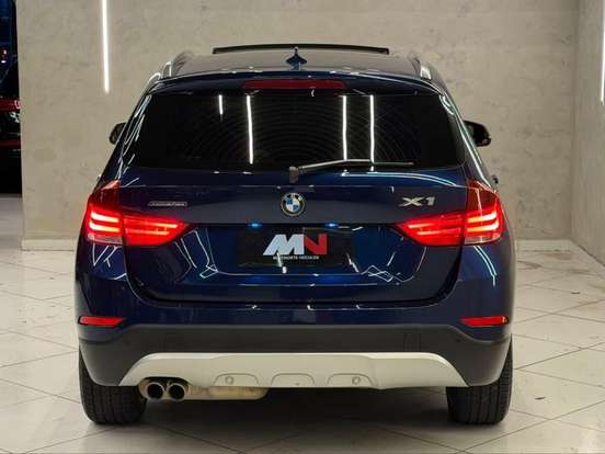 BMW-X1-2.0 16V TURBO ACTIVEFLEX SDRIVE20I X-LINE 4P AUTOMÁTICO BMW-X1-2015