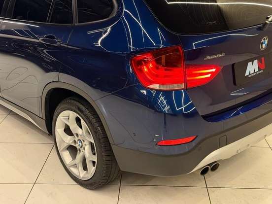 BMW-X1-2.0 16V TURBO ACTIVEFLEX SDRIVE20I X-LINE 4P AUTOMÁTICO BMW-X1-2015