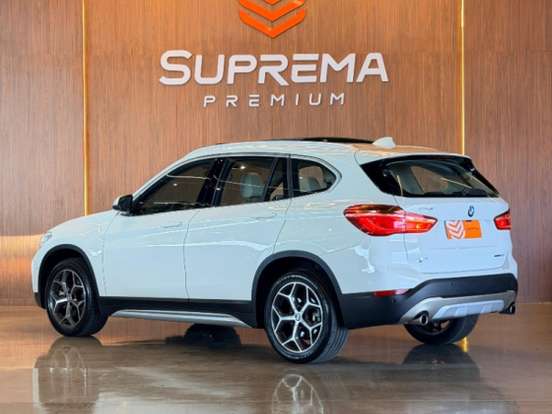 BMW-X1-2.0 16V TURBO ACTIVEFLEX SDRIVE20I X-LINE 4P AUTOMÁTICO BMW-X1-2019