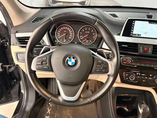 BMW-X1-2.0 16V TURBO ACTIVEFLEX SDRIVE20I X-LINE 4P AUTOMÁTICO BMW-X1-2018
