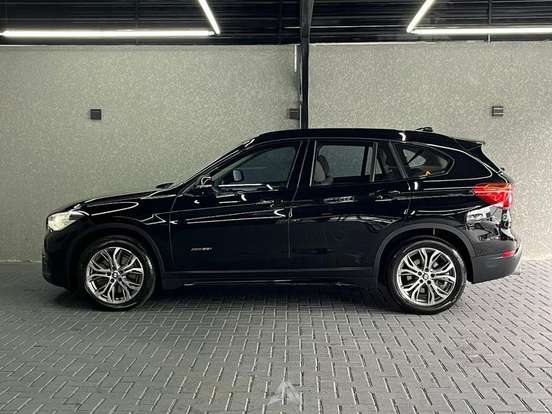 BMW-X1-2.0 16V TURBO ACTIVEFLEX XDRIVE25I SPORT 4P AUTOMÁTICO BMW-X1-2018
