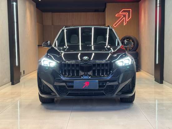 BMW-X1-2024