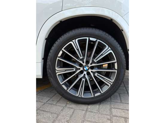 BMW-X1-2.0 16V TURBO GASOLINA SDRIVE20I M SPORT STEPTRONIC BMW-X1-2024