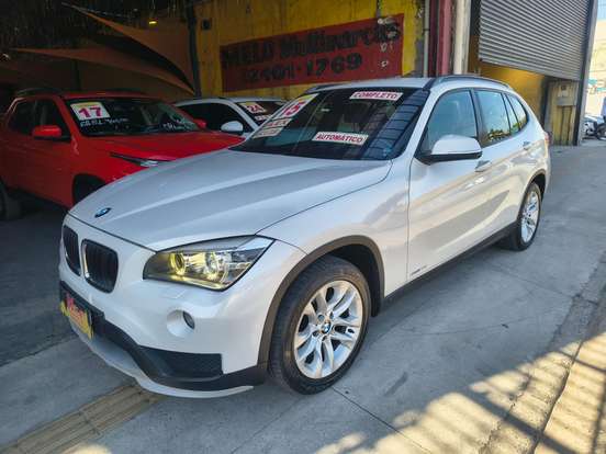BMW-X1-2.0 20I 4X2 16V FLEX 4P AUTOMÁTICO BMW-X1-2015