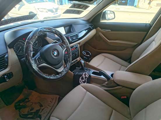 BMW-X1-2.0 20I 4X2 16V FLEX 4P AUTOMÁTICO BMW-X1-2015