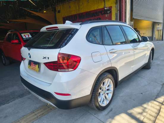BMW-X1-2015