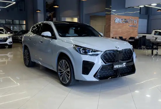 BMW-X2-2024