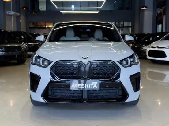 BMW-X2-2.0 TURBO GASOLINA XDRIVE20I M SPORT STEPTRONIC BMW-X2-2024