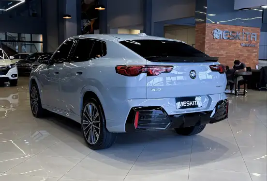BMW-X2-2024
