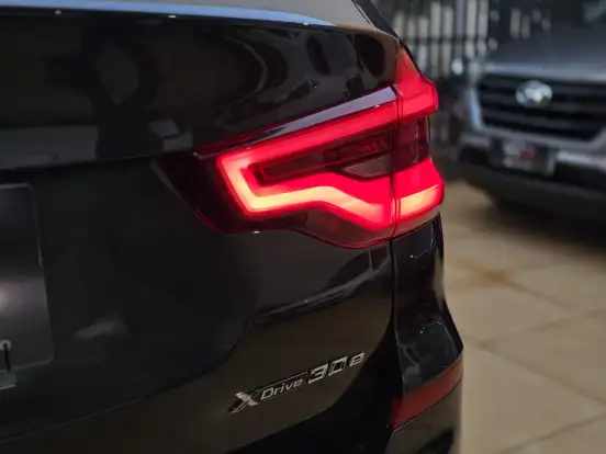 BMW-X3-2.0 16V HÍBRIDO XDRIVE30E STEPTRONIC BMW-X3-2021
