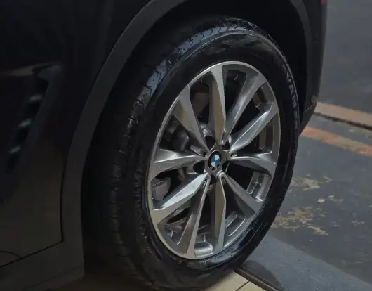 BMW-X3-2021