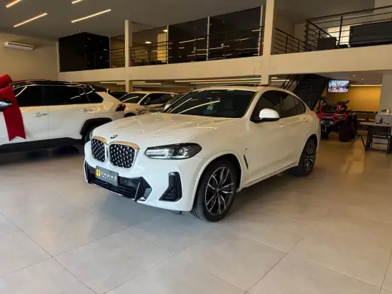 BMW-X4-2024