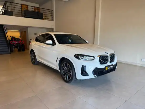 BMW-X4-2024