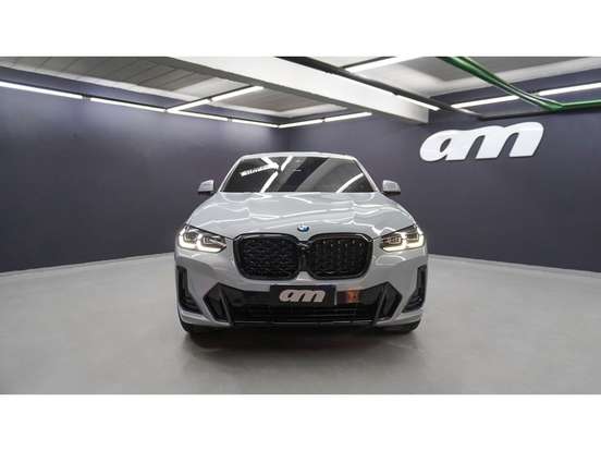 BMW-X4-2023