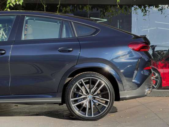 BMW-X6-3.0 TWINPOWER GASOLINA XDRIVE40I M SPORT AUTOMÁTICO BMW-X6-2025