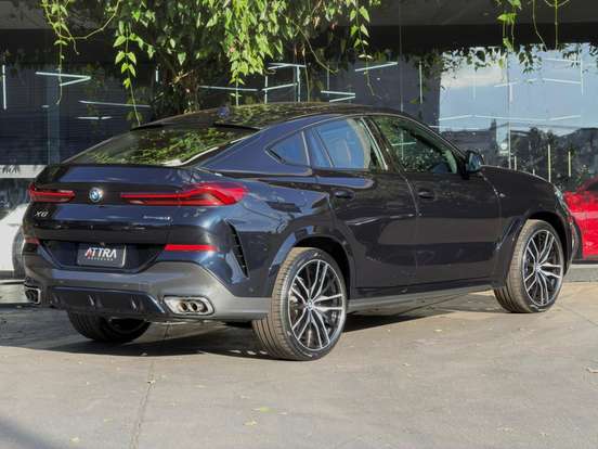 BMW-X6-2025