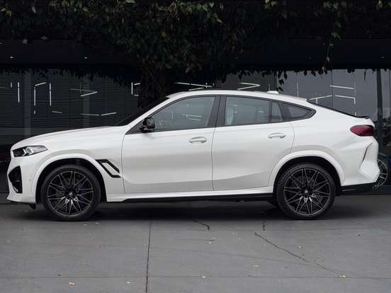 BMW-X6-4.4 V8 BITURBO GASOLINA M COMPETITION AUTOMÁTICO BMW-X6-2023