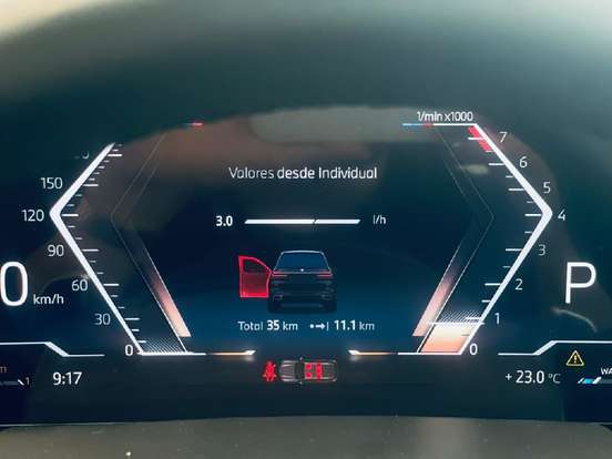 BMW-X7-2025