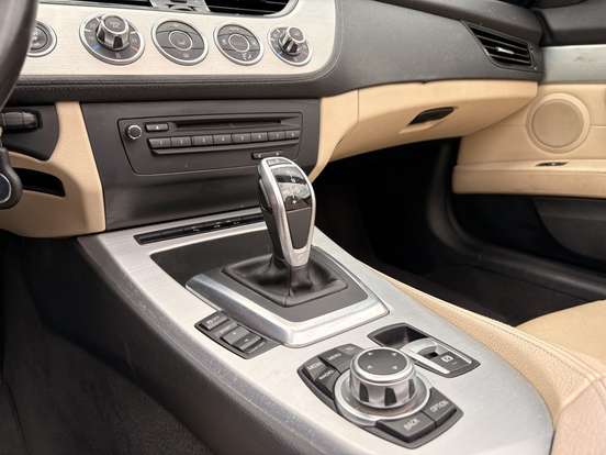 BMW-Z4-2.0 16V TURBO GASOLINA SDRIVE20I AUTOMÁTICO BMW-Z4-2014