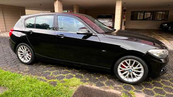 BMW-120i-2016