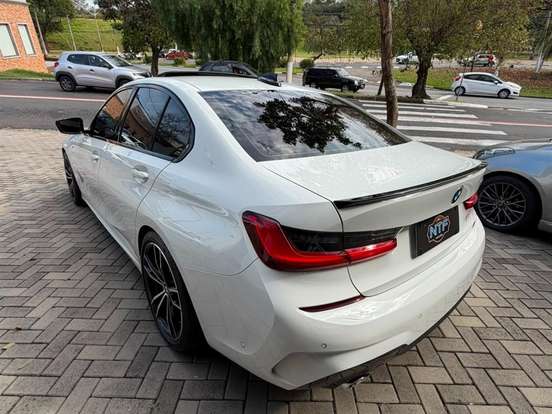 BMW-320i-2.0 16V TURBO FLEX M SPORT AUTOMÁTICO BMW-320i-2021