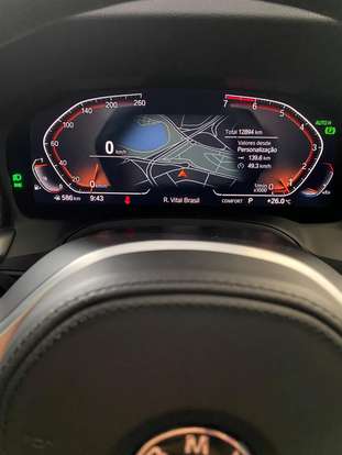BMW-320i-2021