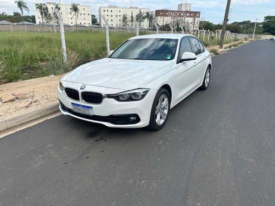 BMW-320i-2.0 SPORT 16V TURBO ACTIVE FLEX 4P AUTOMÁTICO BMW-320i-2017