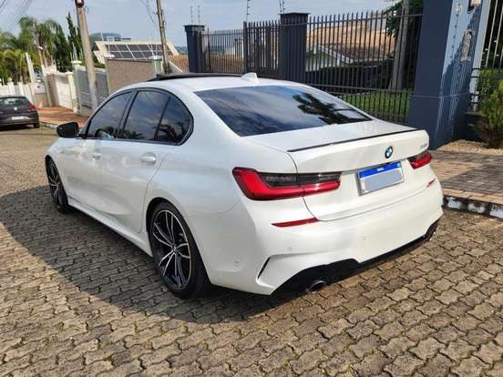 BMW-330i-2.0 16V TURBO GASOLINA M SPORT AUTOMÁTICO BMW-330i-2019