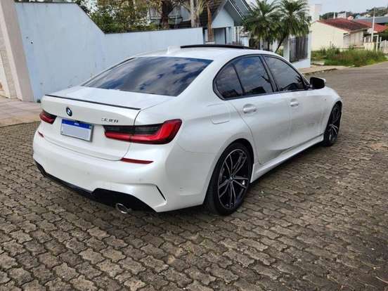 BMW-330i-2.0 16V TURBO GASOLINA M SPORT AUTOMÁTICO BMW-330i-2019
