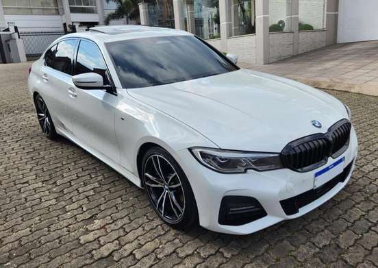 BMW-330i-2019