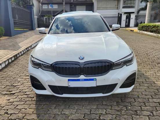 BMW-330i-2.0 16V TURBO GASOLINA M SPORT AUTOMÁTICO BMW-330i-2019