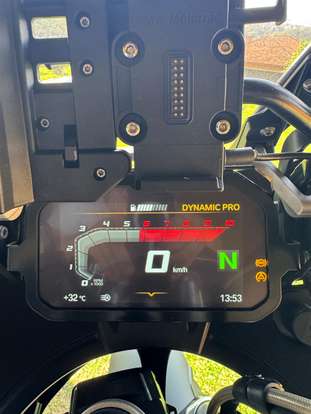BMW-R 1250 GS ADVENTURE TRIPLE BLACK-2024