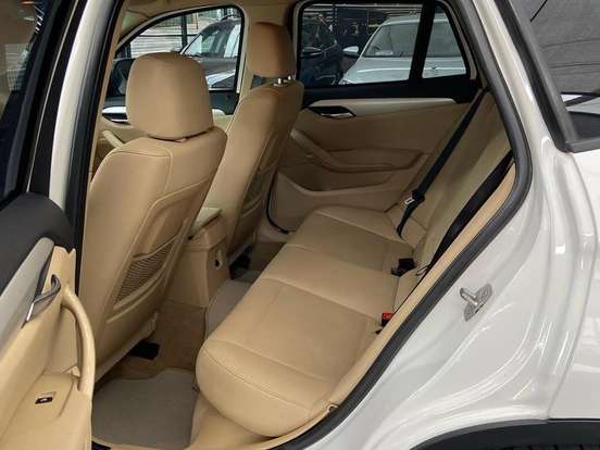 BMW-X1-2.0 16V GASOLINA SDRIVE18I TOP 4P AUTOMÁTICO BMW-X1-2012