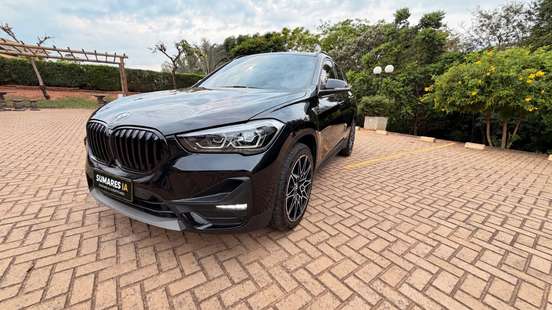BMW-X1-2021