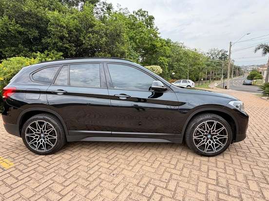 BMW-X1-2.0 16V TURBO ACTIVEFLEX SDRIVE20I 4P AUTOMÁTICO BMW-X1-2021