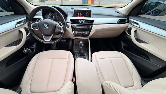 BMW-X1-2021