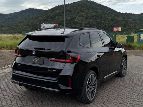 BMW-X1-2.0 16V TURBO GASOLINA SDRIVE20I M SPORT STEPTRONIC BMW-X1-2025