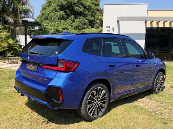 BMW-X1-2.0 16V TURBO GASOLINA SDRIVE20I M SPORT STEPTRONIC BMW-X1-2023